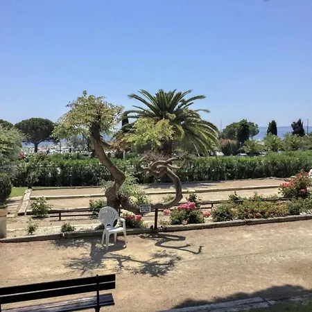 Appt 27m2 - Parking - Wifi - Clim - Piscine Apartment